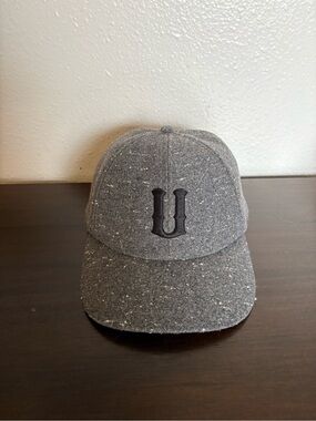 I love Ugly Gray Speckled Men's Cap with Embroidered U